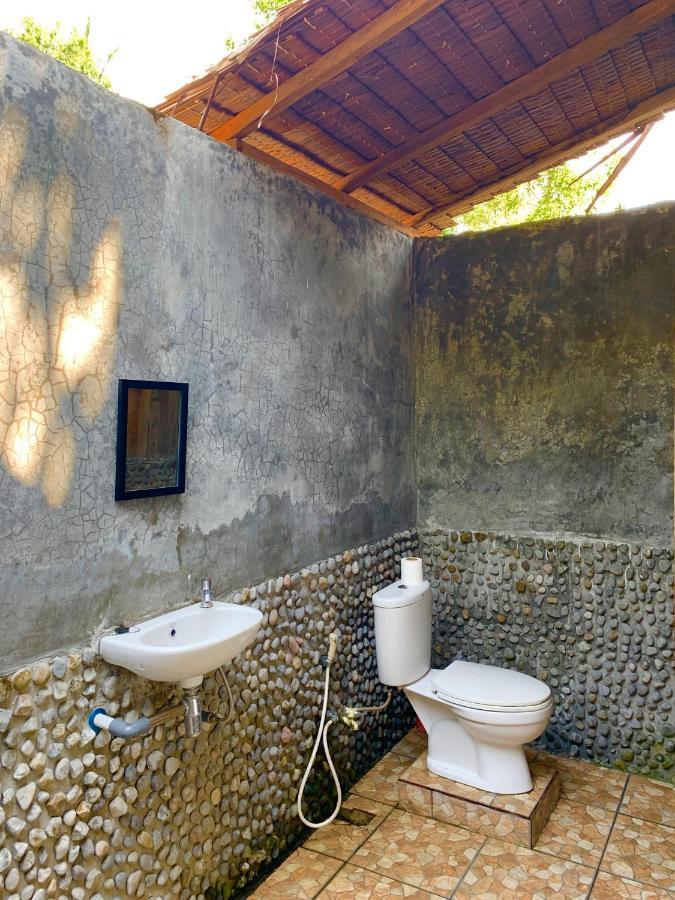 Pulau Unauna Pristine Paradise Dive Resort - Togean Islands, Una Una מראה חיצוני תמונה